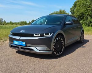 IONIQ 5 Uniq 4WD HUD 20 Zoll Bose LED Relax